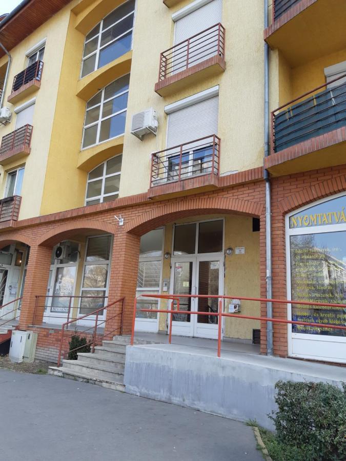 Kossuth Apartman 布达佩斯 外观 照片